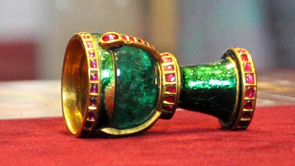 Shahjahan’s wine cup to Aurangzeb’s sword: a look at bejewelled objects in Indian museums